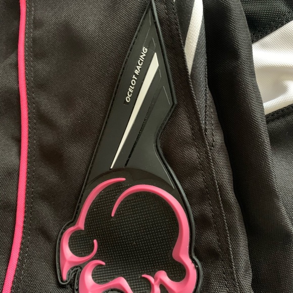 Riding set - Picture 2 of 2